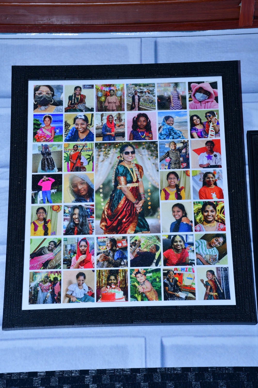 College photo Frame